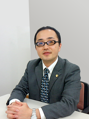 弁護士 吉田 玲英(よしだ あきひで)